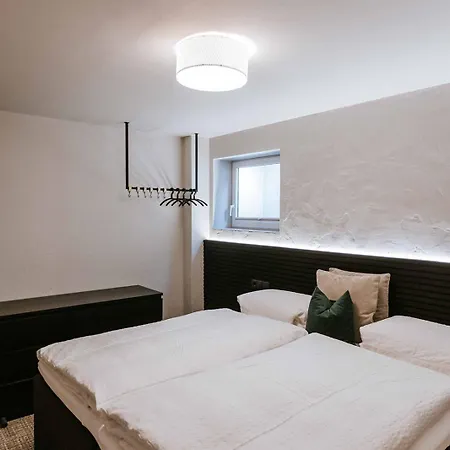 Апартаменты House 55 *