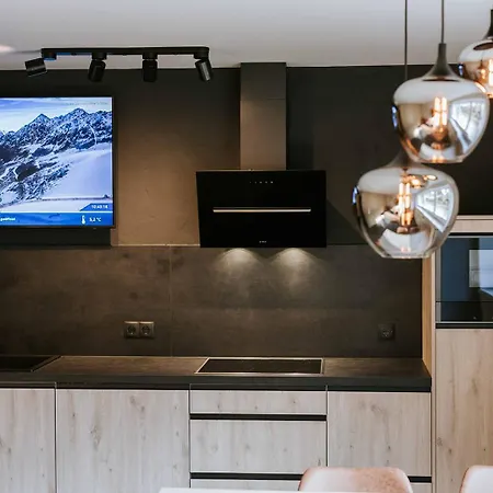 Appartement House 55 *